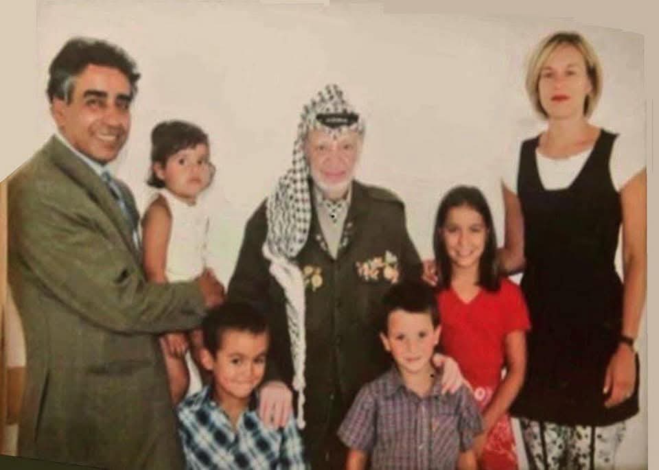 رموز مقدسية : د.أنيس القاق .. صوت حكيم وشخصية متفردة